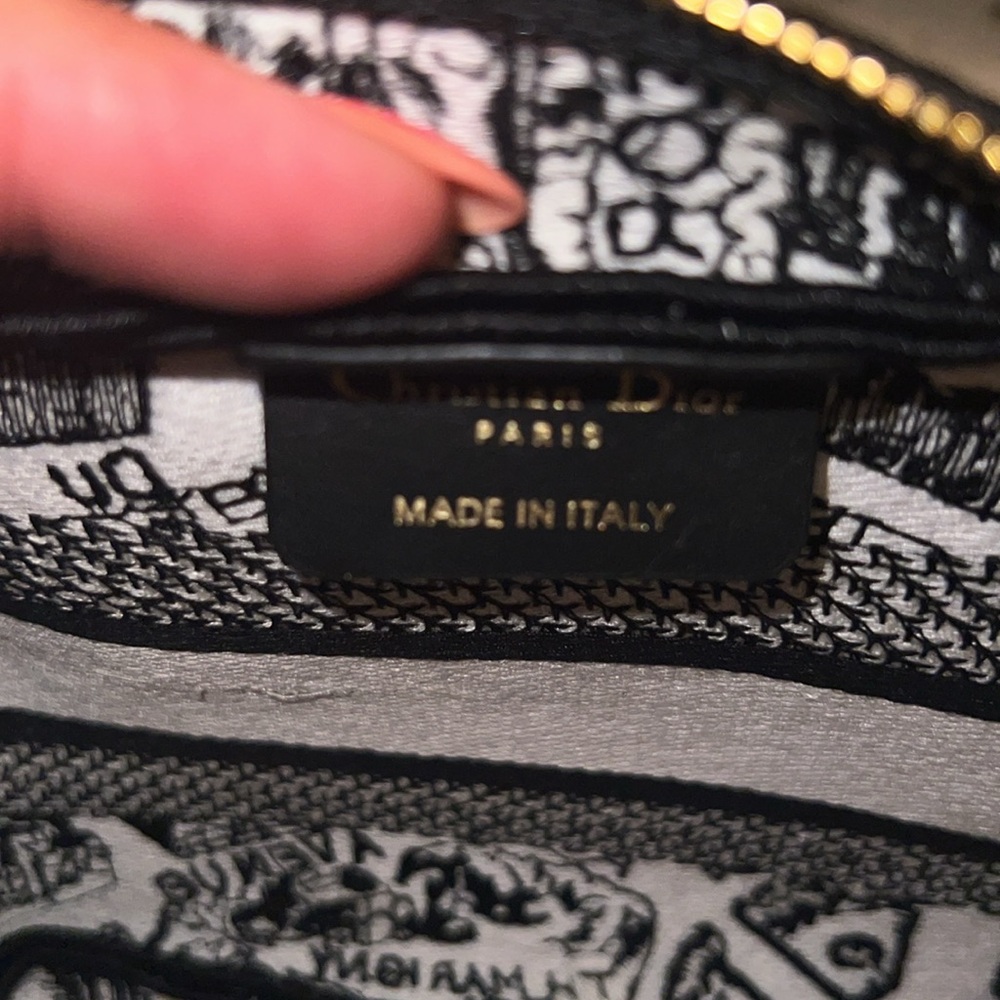 ❗️SALE❗️CHRISTIAN DIOR  Plan de Paris Canvas Embroidered Cosmetic Bag -VIP Gift - Picture 6 of 9